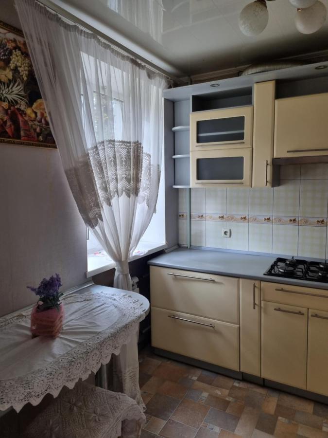 1Комнатная Квартира С Ноткой Прованса Apartment เครเมนชุก ภายนอก รูปภาพ